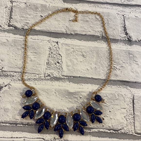 Jewelry - Navy and clear statement necklace